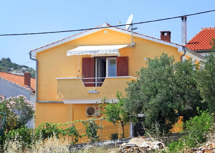 By The Sea Sali, Dugi Otok - 8110 *