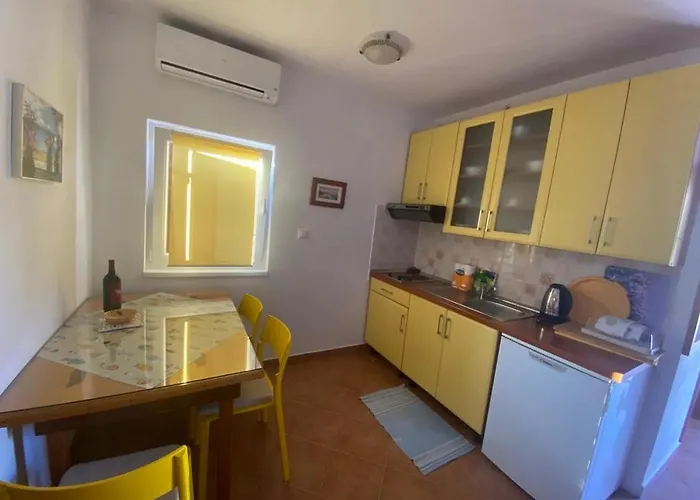 Apartment By The Sea Sali, Dugi Otok - 8110 Sali